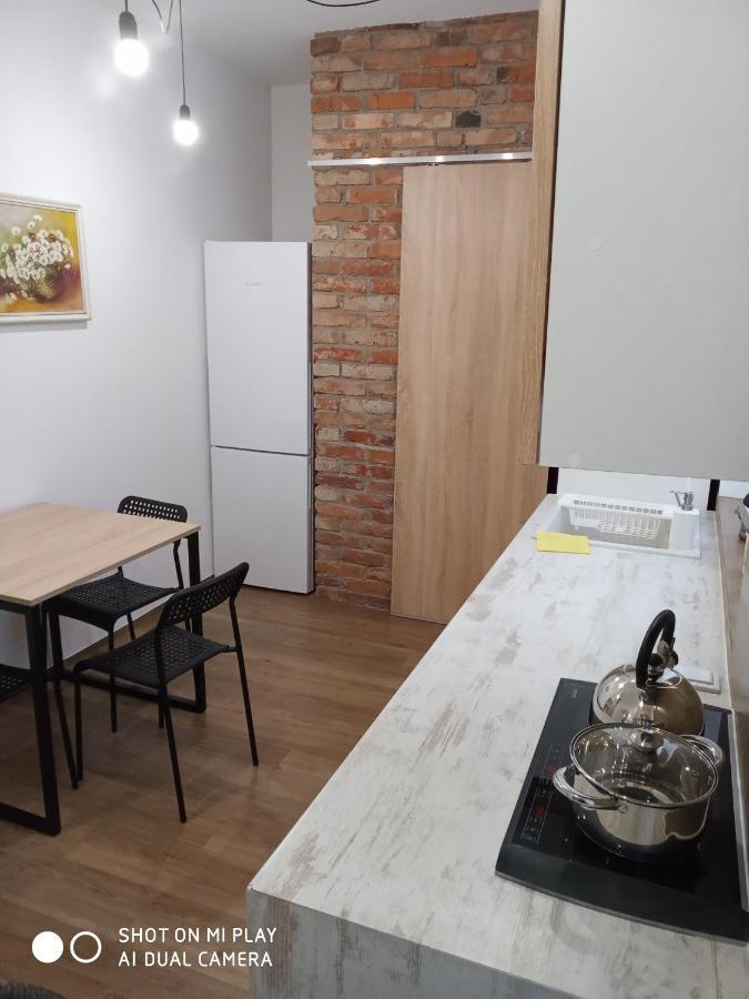 Gogol 14 Апартаменти В Історичному Центрі Міста Uzhhorod Luaran gambar
